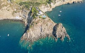 Punta Chiarito Resort